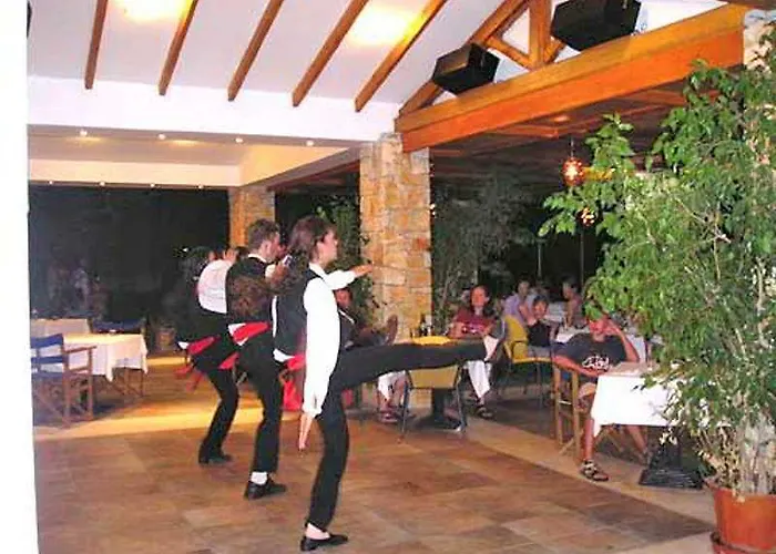 Three Stars Hotel 2*